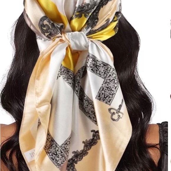 Large square head and neck scarf 🧣.( brand new) - Picture 3 of 6